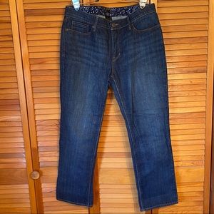LEVI’S PERFECT WAIST STRAIGHT 525 JEANS